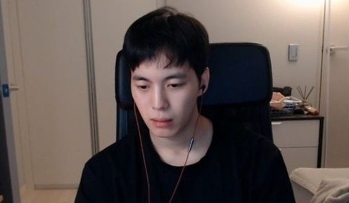 사진=홍빈 트위치 방송화면 캡처