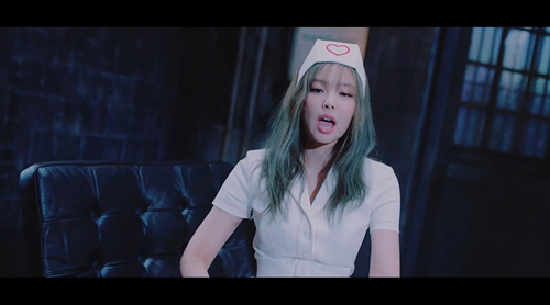 사진=Lovesick girls 뮤직비디오