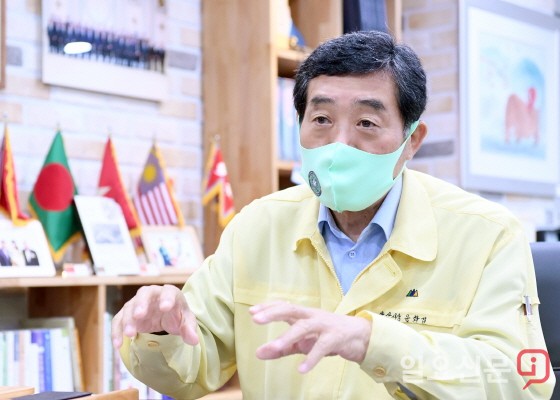 윤화섭 안산시장은 조두순 출소를 앞두고 법무부 장관에 ‘보호수용법’ 입법을 요청했다. 또한 무도실무관 6명을 긴급 채용해 24시간 순찰에 투입할 예정이다. /사진=안산시 제공