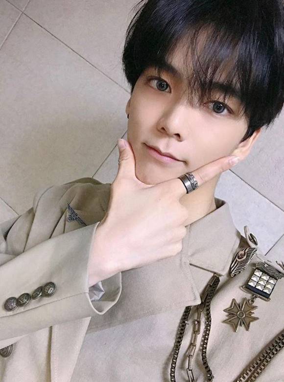 사진=베리베리 SNS