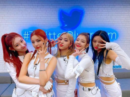 사진=ITZY 인스타그램