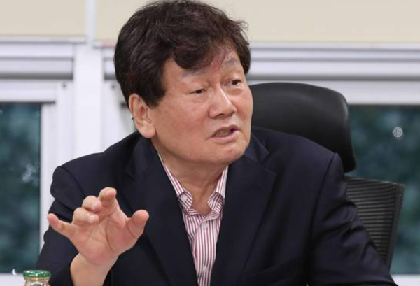 이병령 원자력안전위원회 위원이 15일 '여성경제신문'과의 인터뷰에서 자신은 "신한울 1호기를 반대한 적 없다"고 밝혔다. / 연합뉴스