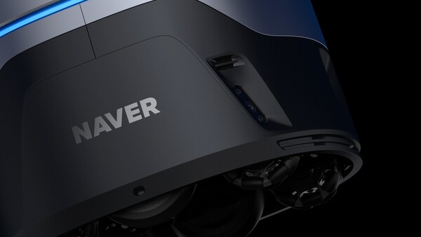 네이버가 세계 최초의 로봇 친화형 건물 ‘제 2사옥’에 대한 특허를 출원했다. 네이버 제 2사옥에 들아갈 네이버랩스 로봇_AROUND D /네이버