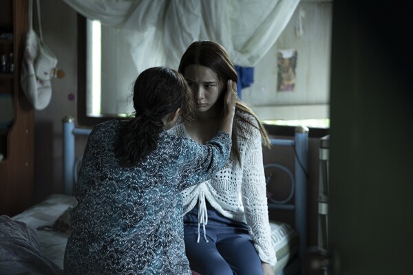 영화 ‘랑종’은 마지막까지 긴장의 끈을 놓을 수 없는 스릴을 선사한다. /㈜쇼박스