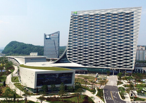 경남 진주혁신도시에 위치한 한국토지주택공사(LH) 본사