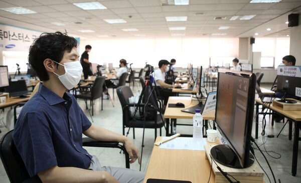 20번째 삼성화재배 본선에 출전하는 이창호 9단. 사진=사이버오로 제공