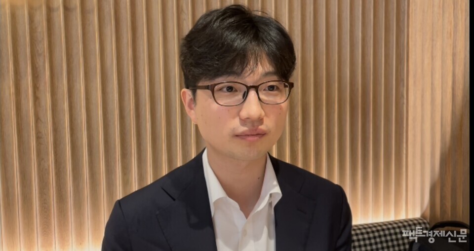 권지웅 대변인은 MZ세대가 이재명 후보를 뽑아야 하는 이유로 변화, 불평등 완화, 젊음을 언급했다.