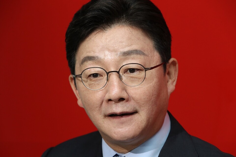 백재권 사이버한국외국어대 겸임교수는 국민의힘 대권주자 유승민 전 의원을 '염소상'이라고 평가했다. 백 교수에 따르면 염소 관상은 성품이 차분하고 경거망동하지 않고, 합리적인 눈으로 세상을 본다. 사진은 유 전 의원의 모습. /연합뉴스