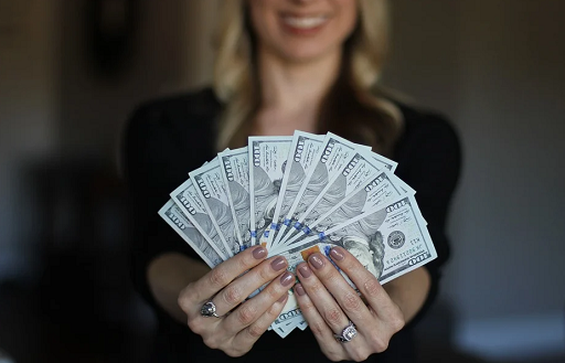 천화동인 4호 소유자로 알려진 남욱 변호사, 대장동 투자로 1007억원을 벌어들였다./ 픽사베이