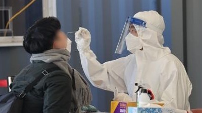 코로나19 검사 현장. /연합뉴스