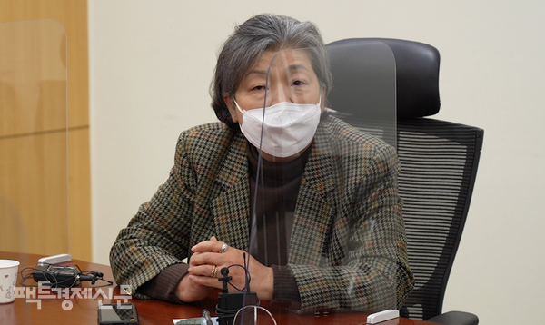 이성희 치매가족협회 회장