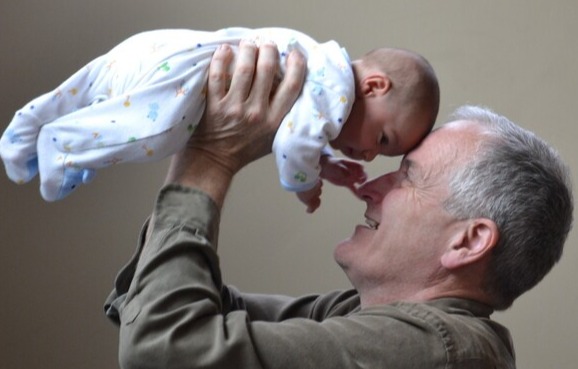 출산 및 육아, 노인 복지가 2022년 개선된다. /픽사베이