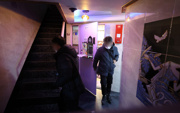 이재명 더불어민주당 대선 후보의 '변호사비 대납 의혹' 관련 녹취록 최초 제보자 이모 씨가 숨진 채 발견됐다. /연합뉴스