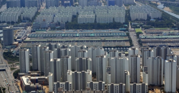 서울 송파구 일대 아파트 단지 모습./연합뉴스