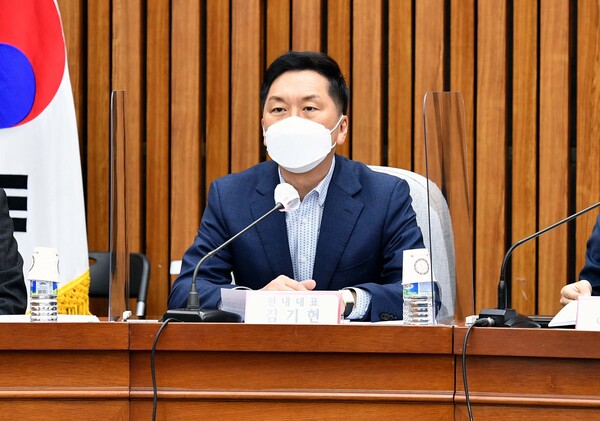 국민의힘 김기현 원내대표가 22일 서울 여의도 국회에서 열린 국민의힘 시도당위원장 연석회의에서 발언하고 있다. /국회사진기자단=연합뉴스