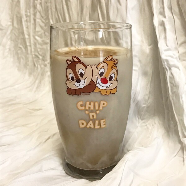 필자가 ‘홈카페’ 체험을 통해 직접 만들어 본 “비건 두유 카페라테”. /곽사랑