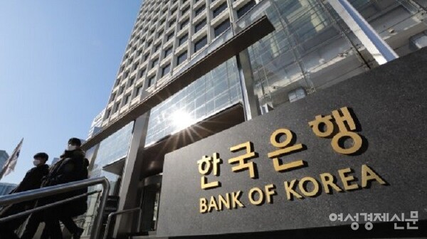 한국은행이 금융위기에 대한 선제적 대응이 아닌 사후 리스크 관리에 초점을 맞추면서 ‘사후약방문’ 지적이 일고 있다. /여성경제신문
