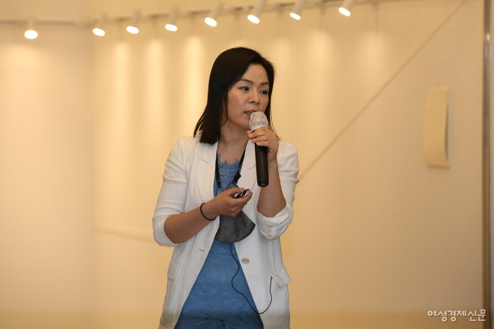 연취현 바른인권여성연합 대변인이 세션2 주제로 토론을 하고 있다. /장세곤 기자