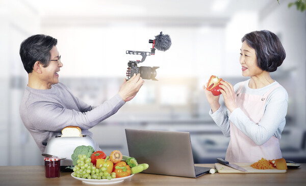 진정으로 즐길 수 있는, 특히 인생 후반부 오래도록 즐길 수 있는 취미가 되려면 진정으로 자신이 즐기는 것이 무엇인가부터 살펴야 하고 배우자를 고려한 취미여야 하며 돈만 쓰는 취미가 아니라 돈이 되는 취미를 즐겨야 한다. /게티이미지뱅크