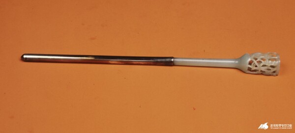 옥초용잠, 1800년대. 옥과 은으로 만든 비녀로 왕실과 반가 여인의 여름용 비녀다. /사진= 한국민족문화대백과