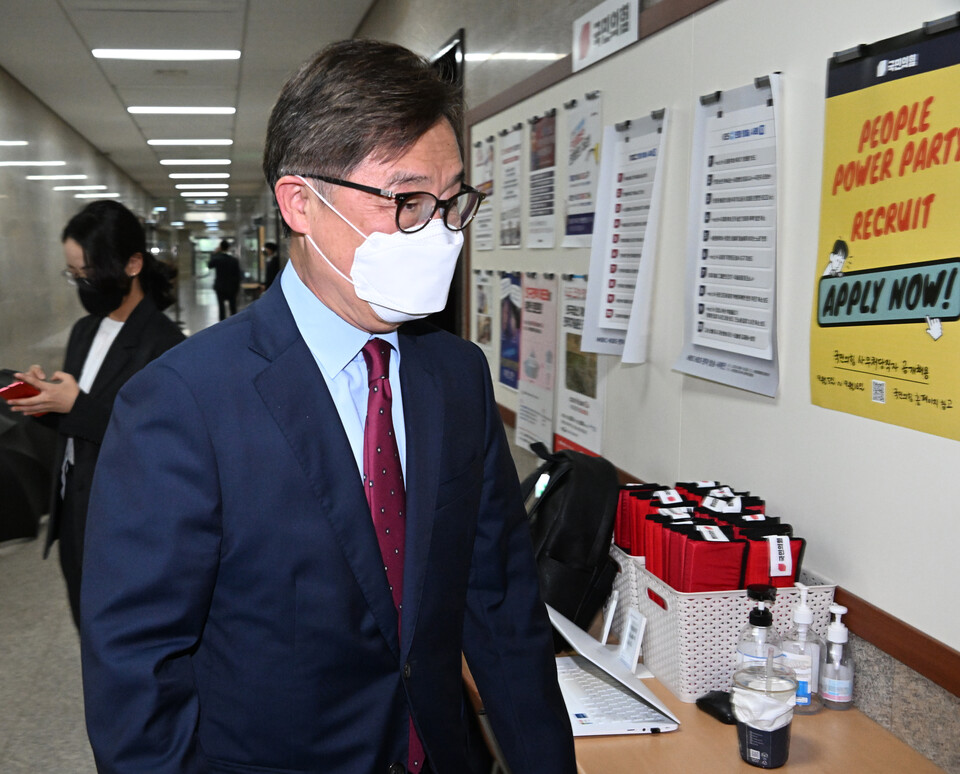 국민의힘 최재형 혁신위원장이 5일 국회에서 열린 전체회의에 참석하고 있다. /국회사진기자단=연합뉴스