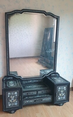 23년간 시골집에 있던 자개장롱과 화장대. /사진=민은미