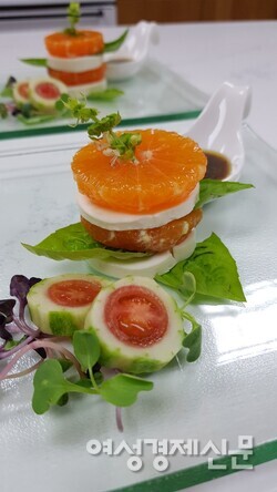 미 대사관 관저에 미국 대통령 티 파티(Tea Party)에 올라가는 에피타이저. 유란자 씨가 직접 만들었다. /더크림