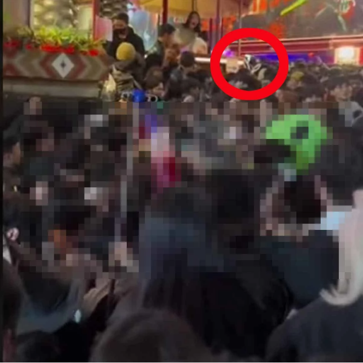 사건 분석은 ‘밀친 행위→사망’으로 이어진 인과관계를 확인할 수 있는 동영상 확보가 전제돼야 한다. /온라인 커뮤니티 캡처