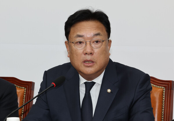 국민의힘 정진석 비상대책위원장이 2일 오전 서울 여의도 국회에서 열린 비상대책위원회의에서 발언하고 있다. /연합뉴스