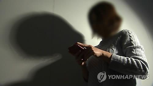 이탄희 더불어민주당 의원은 반복된 부재중 전화도 스토킹 범위에 포함하는 내용의 ‘스토킹 범죄의 처벌 등에 관한 법률 일부 개정안’을 대표 발의했다고 12일 밝혔다. /연합뉴스
