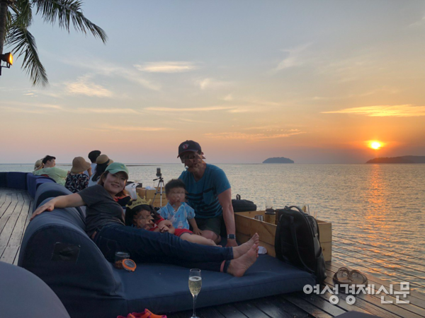 김민영 씨(왼쪽)와 가족 /김민영