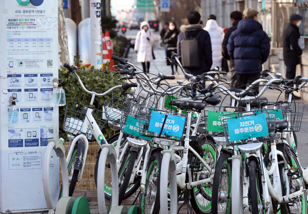 서울시 공공자전거 ‘따릉이’ 비용도 두 배 이상 인상이 검토되고 있다. /연합뉴스