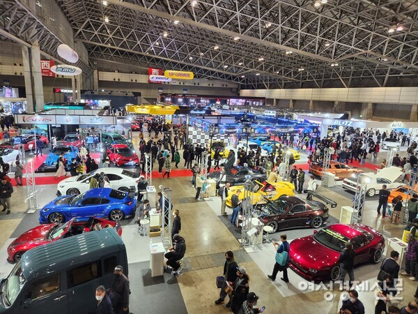 코로나 확산으로 인해 3년만에 열린 일본 최대 튜닝 전시회 '도쿄오토살롱' /김필수 한국전기차협회 회장