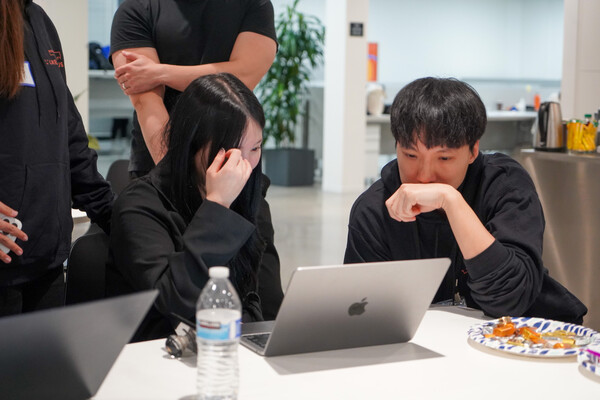 해커톤에 참여한 청년들 /멋사 대외협력본부