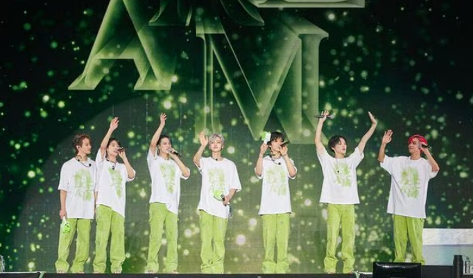 지난해 9월 그룹 NCT 127이 3년 만에 콘서트인 '네오 시티: 서울-더 링크(NEO CITY: SEOUL-THE LINK)'를 서울 고척 스카이돔에서 진행했다. /SM엔터테인먼트 제공