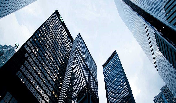 SM엔터테인먼트 쟁탈전에 대형 로펌들이 참전하면서 법무법인 간 대결 양상을 띠고 있다. 여의도 증권가 전경 /연합뉴스