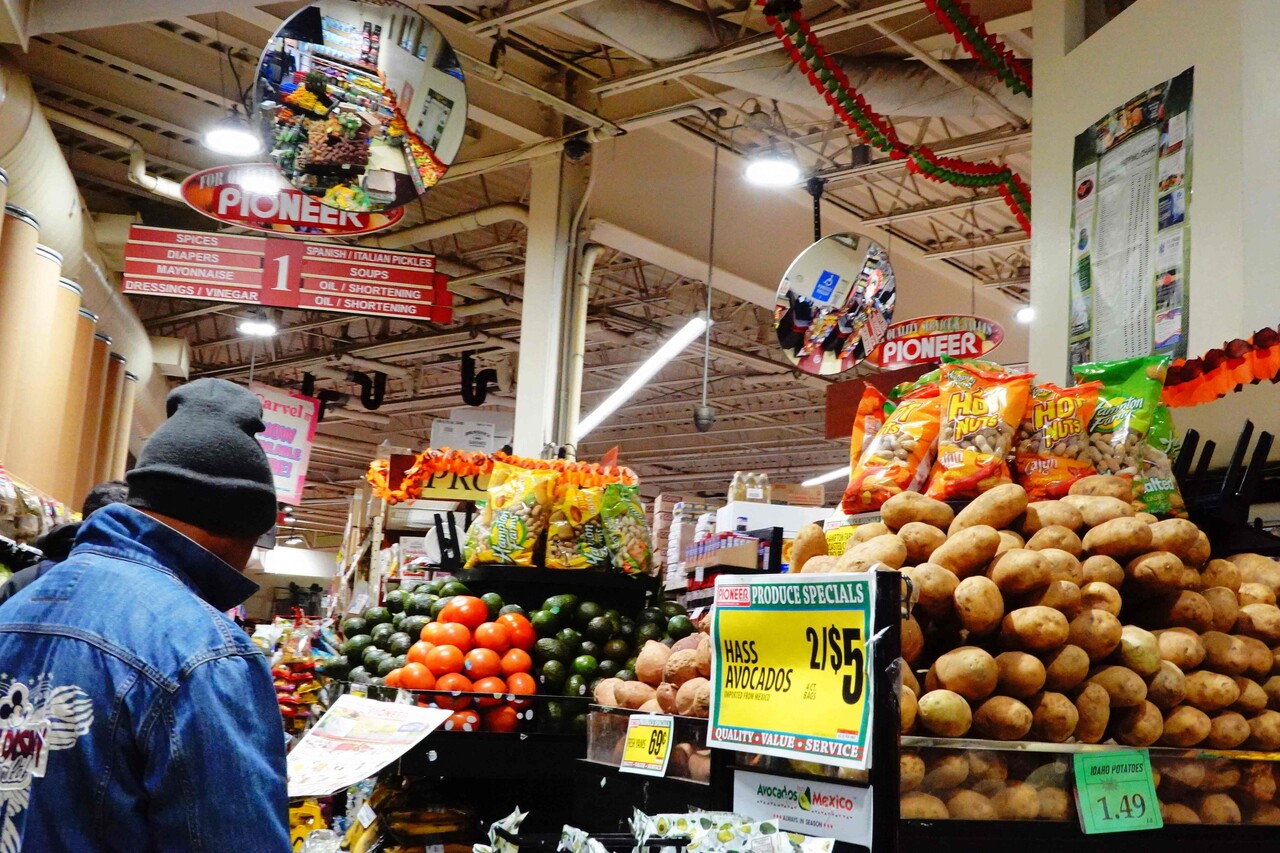 SVB 파산에 따른 연준의 금리인상 중단은 정책 신뢰를 약화시킬 수 있다는 시각도 있다. 2월 소비자물가가 2021년 9월 이후 최저치라고는 하지만 인플레이션은 여전하기 때문이다. /AFP=연합뉴스