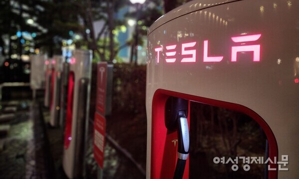부산시 해운대구 파라다이스 호텔에 위치한 테슬라 전용 충전 구역 /여성경제신문DB