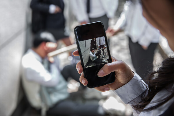 초중고 12년간 학교폭력 피해를 고백한 표예림 씨의 사연이 이른바 '현실판 더글로리'로 불리며 이슈가 되고 있다. /게티이미지뱅크