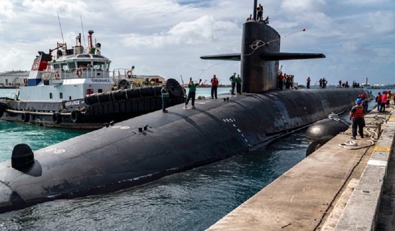 미국 괌 해군기지에 입항하는 전략핵잠수함 'SSBN 741' /사진=미 태평양함대사령부