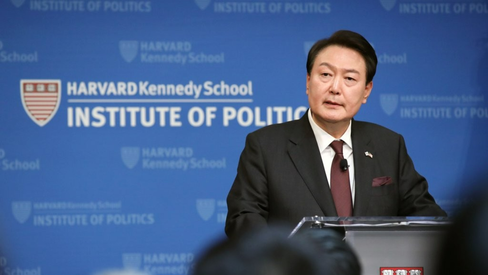 출범 1주년을 맞은 윤석열 정부에 대한 정책 평가가 이어지고 있다. 그중 청년 고용 정책은 낙제에 가까운 성적표가 나왔다. /연합뉴스