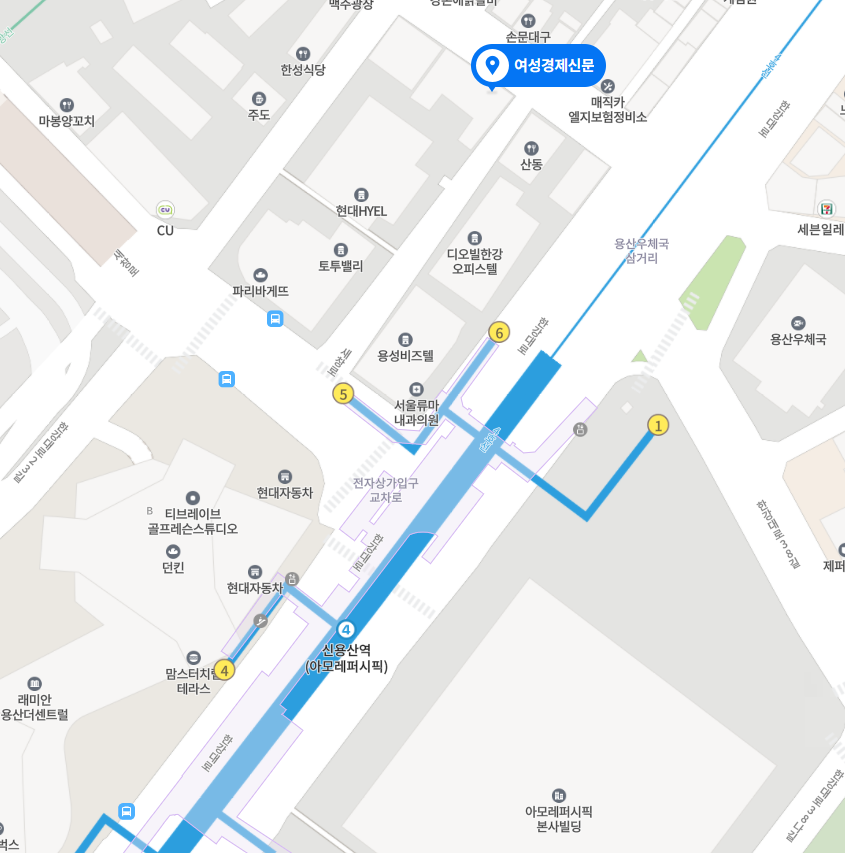 여성경제신문 사옥이 위치한 서울특별시 용산구 새창로 221-19번지에서 근무하던 사람이 위급 재난 문자를 받았다면 지체 말고 지하철 4호선 신용산역 지하(최대 7791명 수용)로 피신해야 한다. /네이버지도 캡처