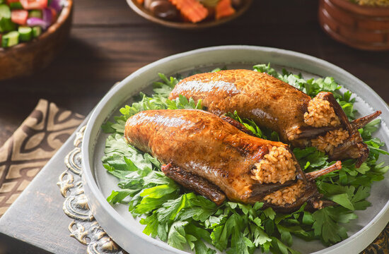 이집트의 보양식 ‘하맘 마쉬(hamam mahshi)’ /https://stock.adobe.com/kr/images/arabic-cuisine-egyptian-traditional-stuffed-pigeon-or-hamam-mahshi-dish/570587161