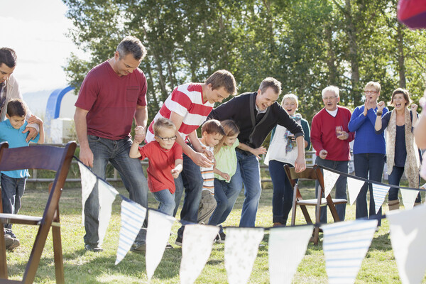 가족이란 힘들어도 자주 만나야 정이 들고 외롭지 않다. /게티이미지뱅크