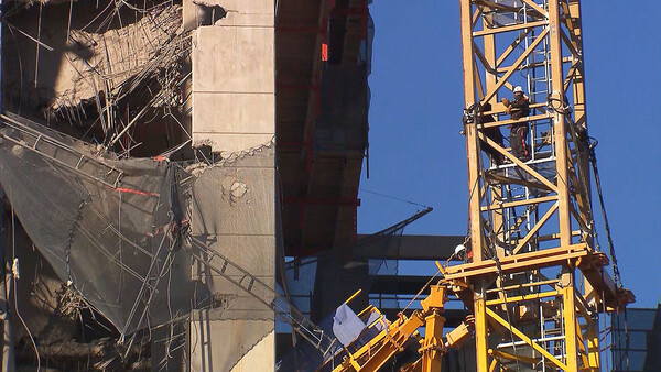 광주 화정 아이파크 외벽이 붕괴해 내려앉은 모습 /연합뉴스