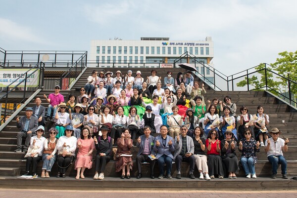 인생 2막은 만날수록 에너지를 느끼는 관계가 필요하다. /조성식