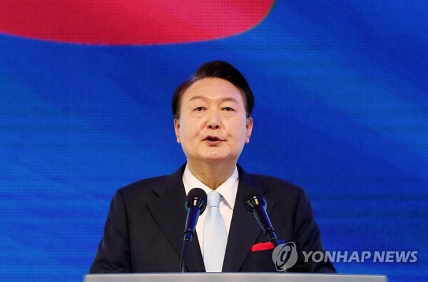 윤석열 대통령이 15일 서울 서대문구 이화여대 대강당에서 열린 제78주년 광복절 경축식에서 경축사를 하고 있다. /연합뉴스