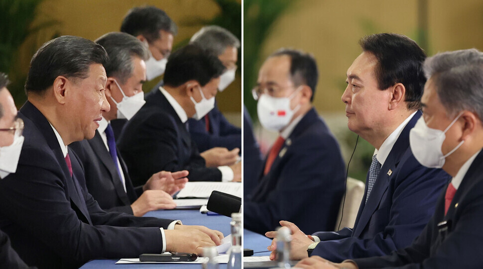 윤석열 대통령(오른쪽)과 시진핑 중국 국가주석(왼쪽)이 지난해 11월 15일 인도네시아 발리에서 정상회담을 하고 있다. /대통령실