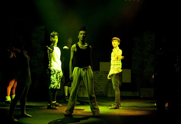 지금 무명인인 우리는 유명인이 될 수 있는 가능성이 있다. 지금은 무명인이다. 나도 그렇다. 당신도 그렇다. 그러나, 어느 날 내가 유명한 화가가 될지 세계적인 작가가 될지 황금종려상을 받을 배우가 될지 알 수 없는 일이다. /픽사베이