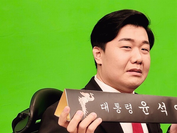 윤석열 대통령 성대모사를 하는 이상민 크리에이터. /이상민 제공